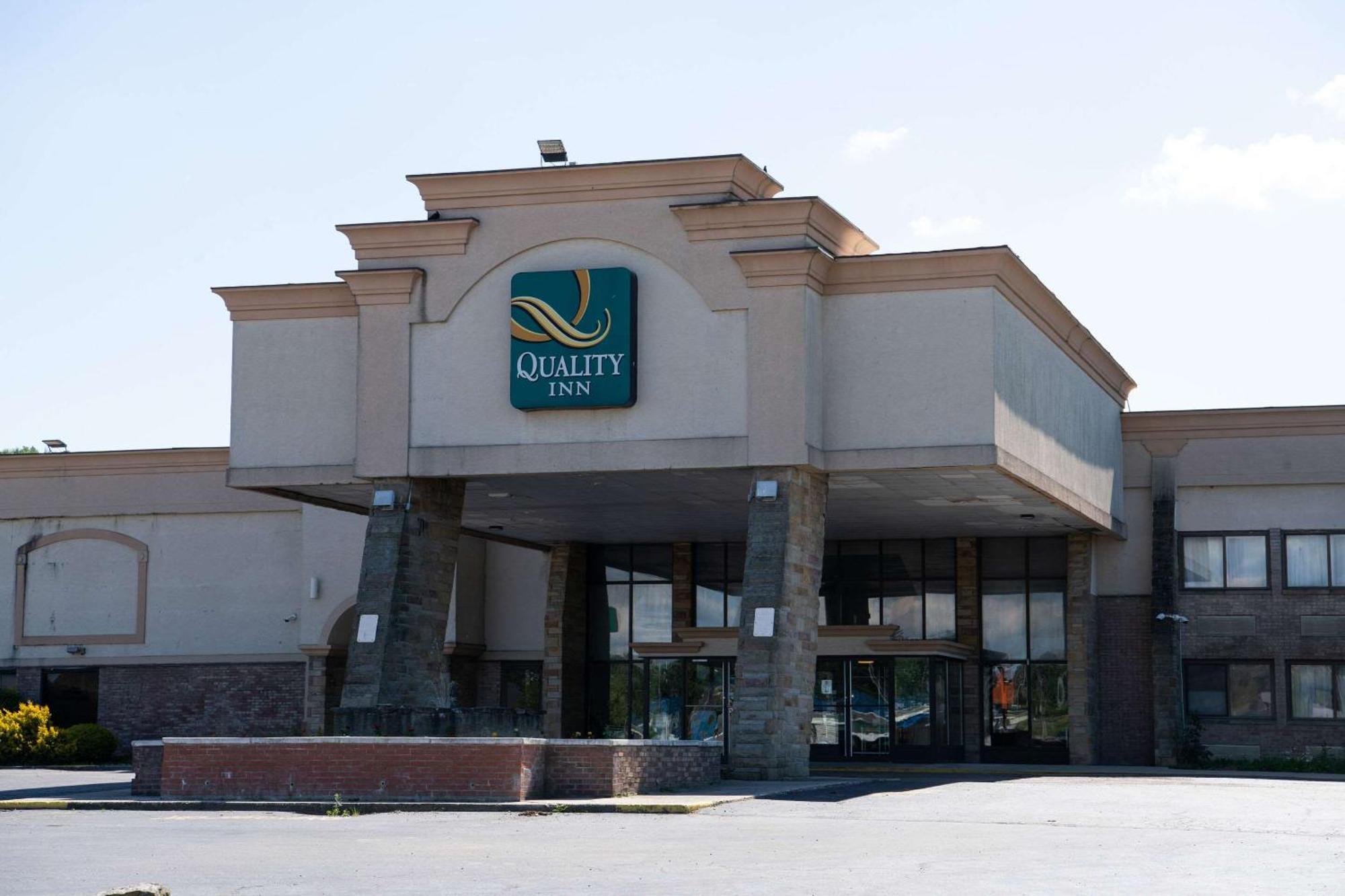 Quality Inn & Conference Center Somerset Exterior foto