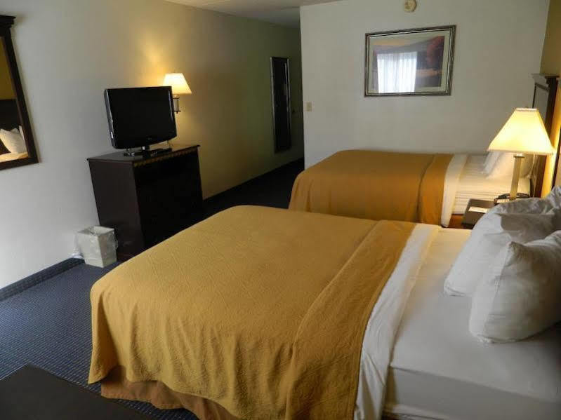 Quality Inn & Conference Center Somerset Exterior foto